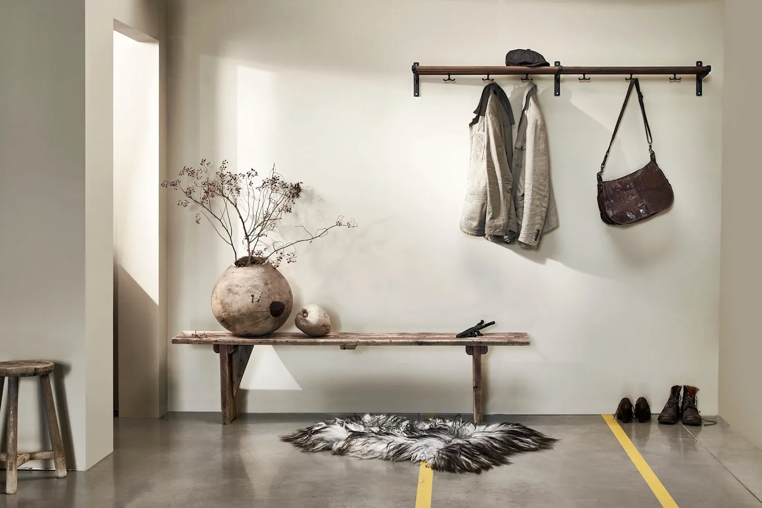Essem Design Nostalgi Hat Shelf/Shoe Rack Oak/Aluminium, White