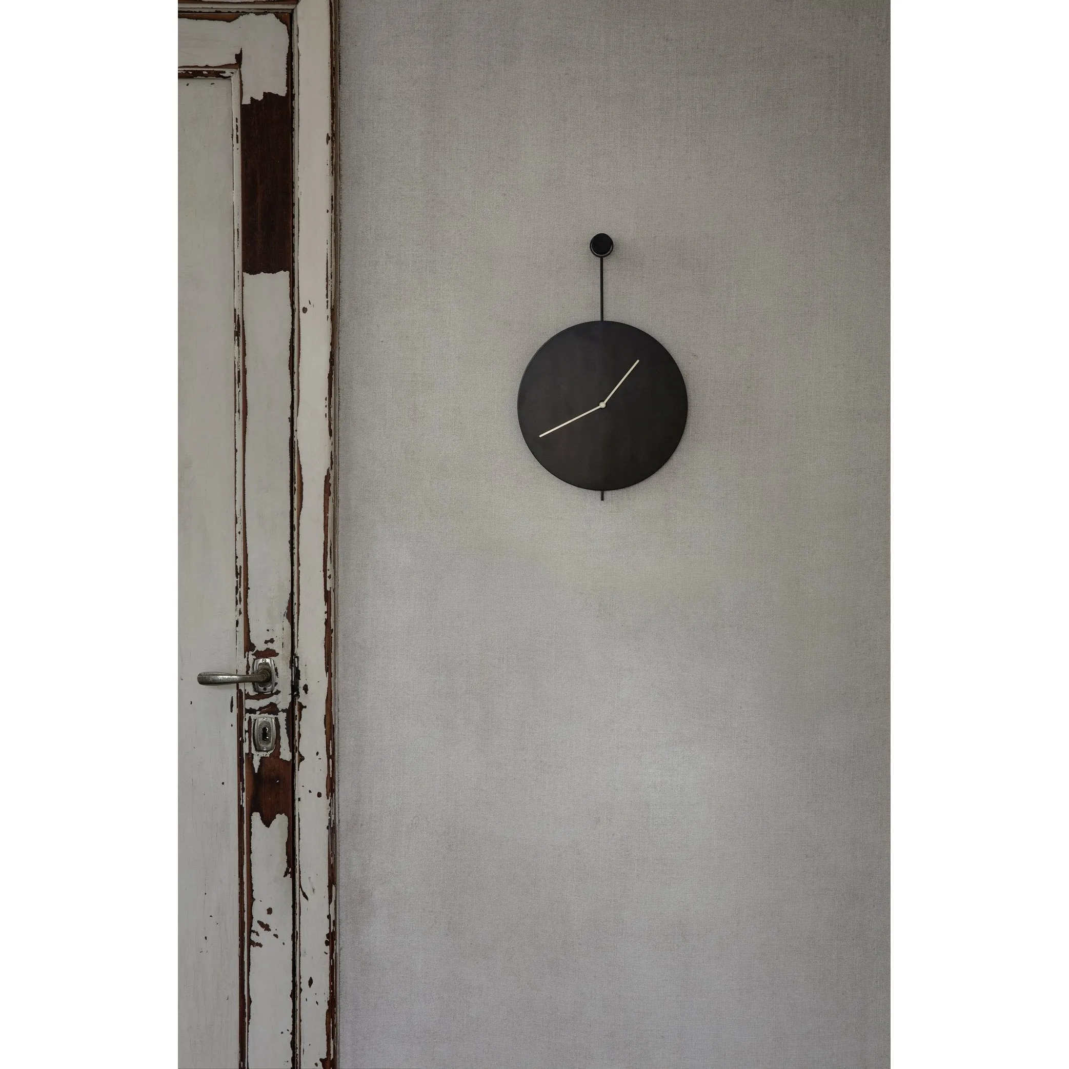 Ferm Living Trace Wall Clock Brass, Black