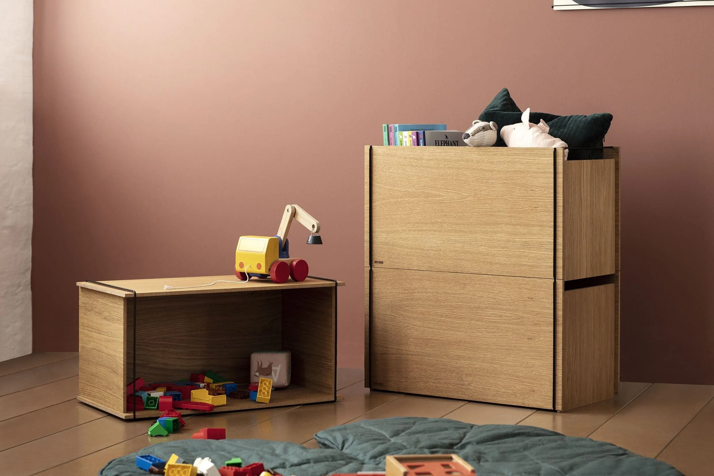 Moebe Storage Box, Oak/Black