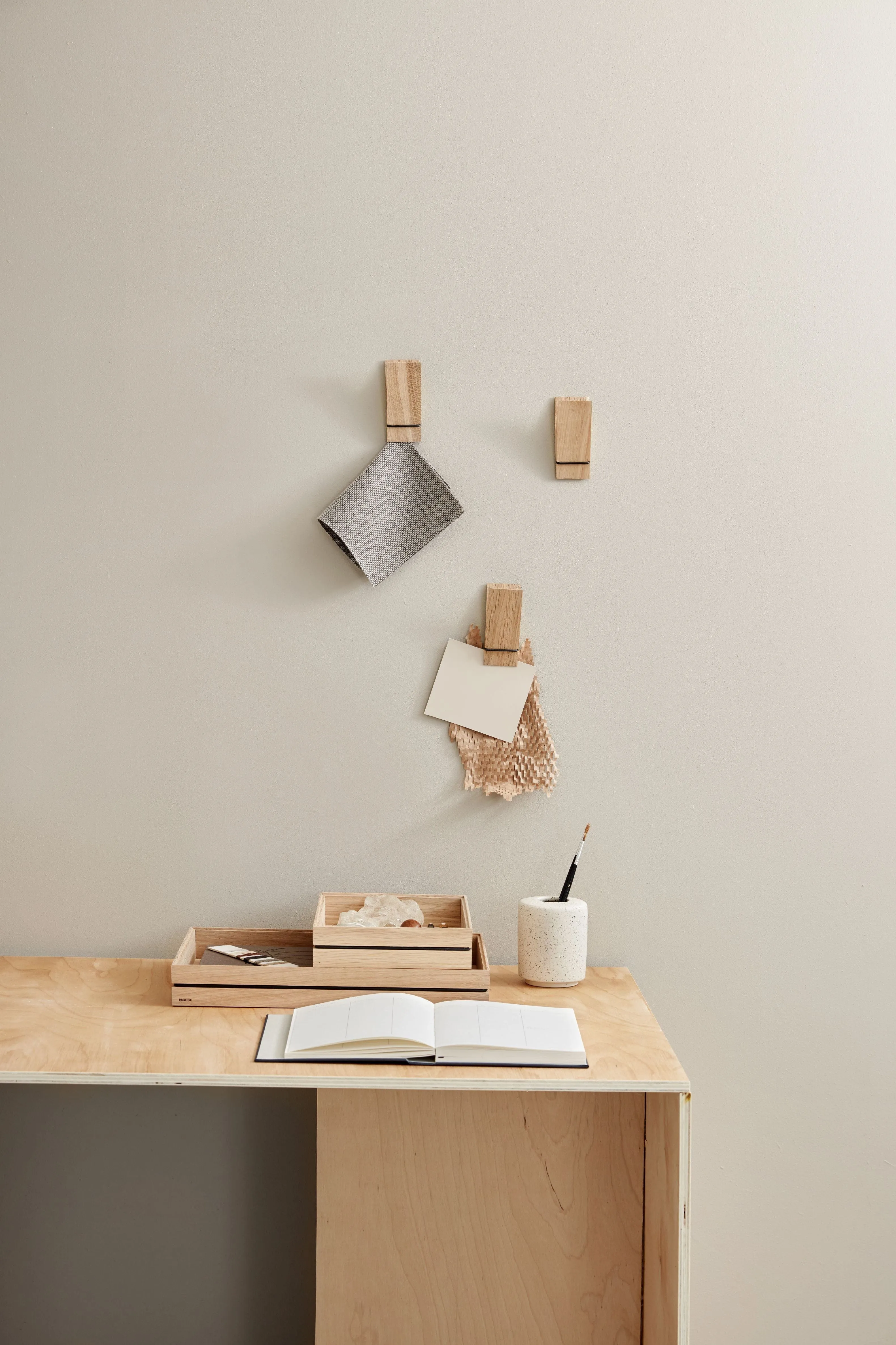 Moebe Wooden Clips, Oak