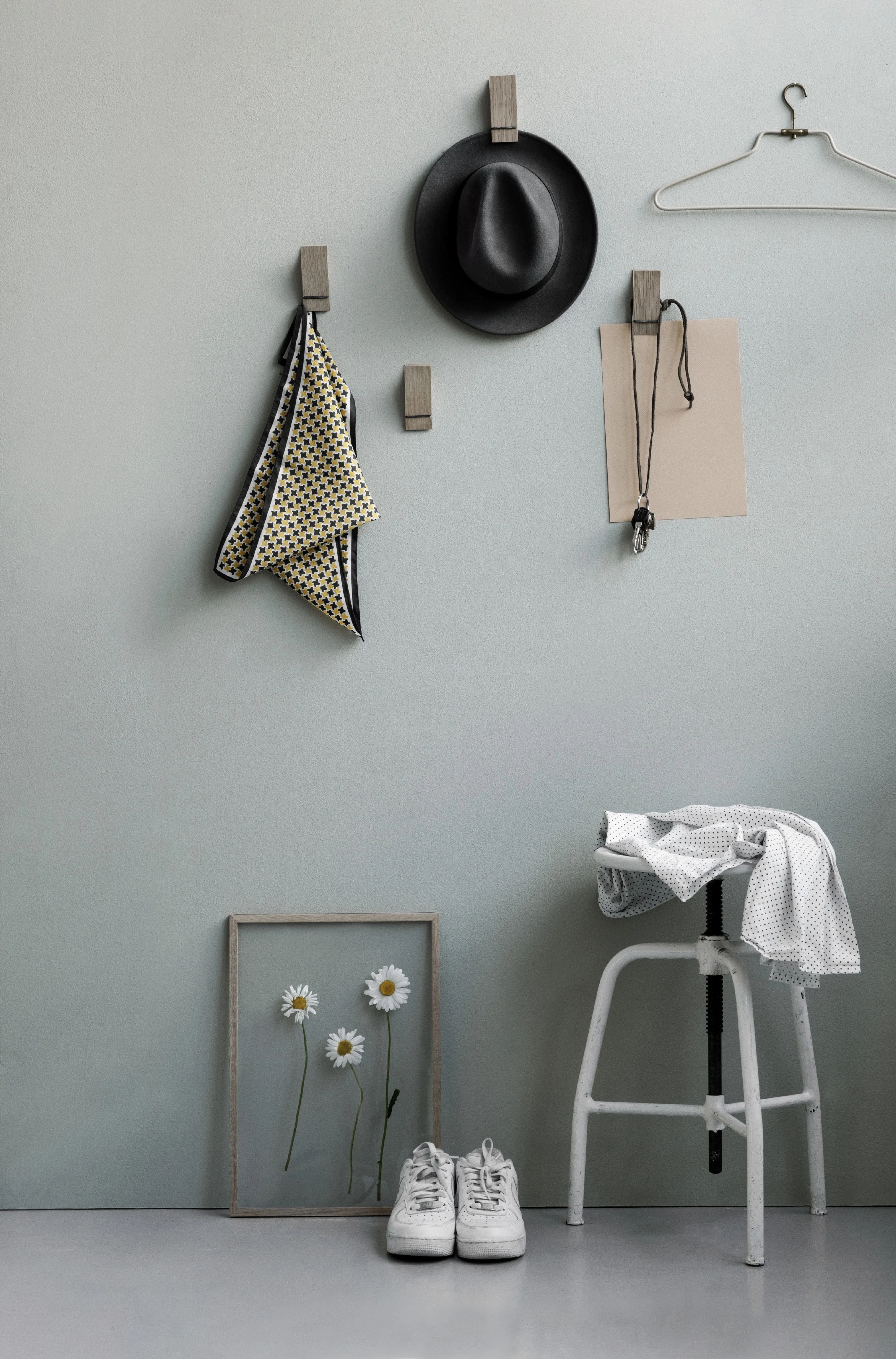 Moebe Wooden Clips, Oak